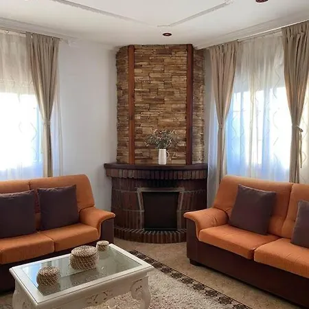Chalet En *