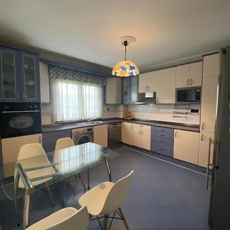 Chalet En *